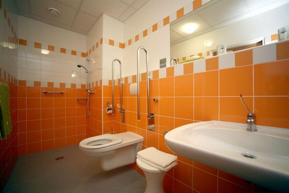 Hotel Behounek Jachymov Luaran gambar